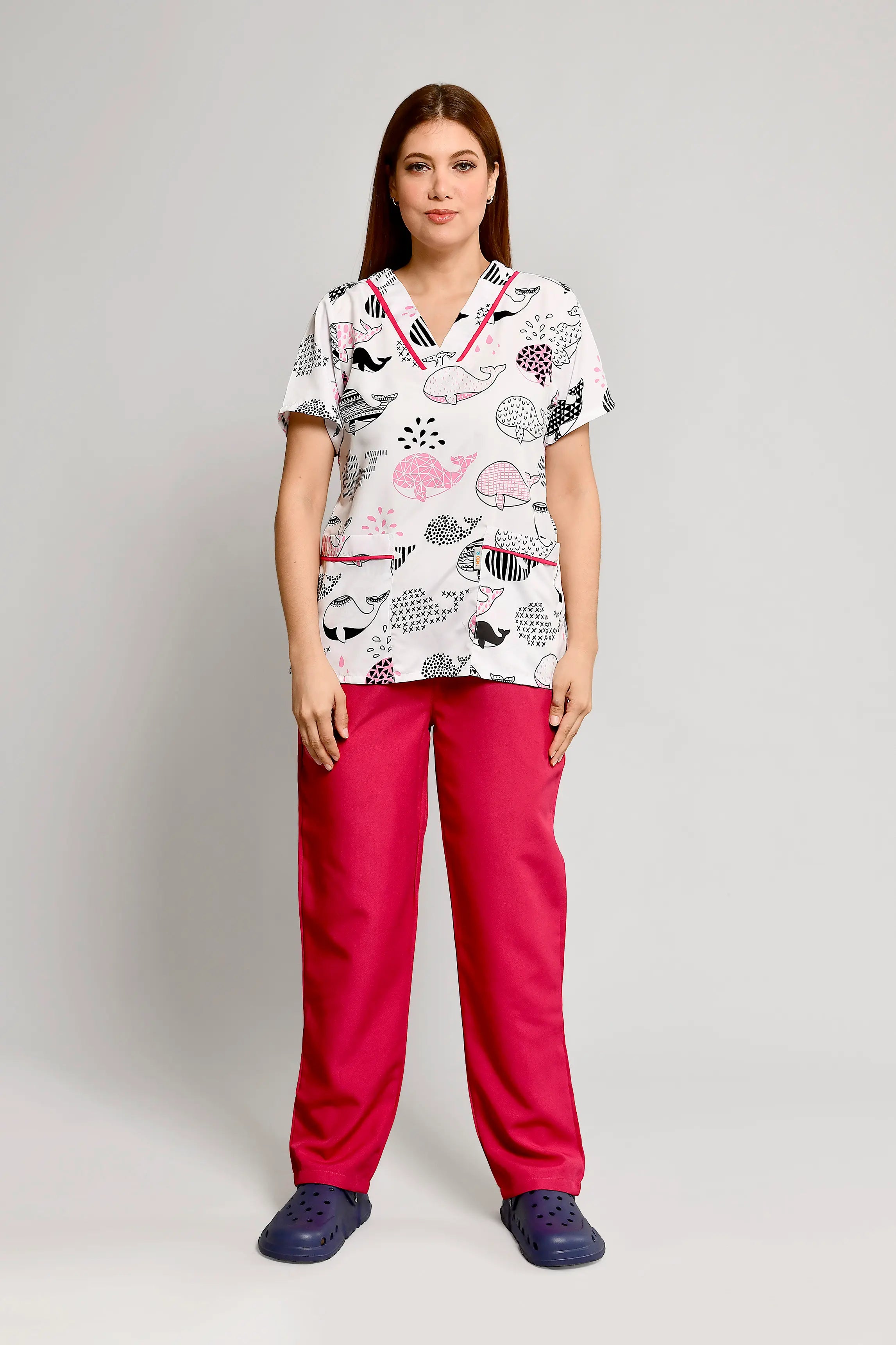Conjunto Niñera Ballenas con Pantalon - Vista 1