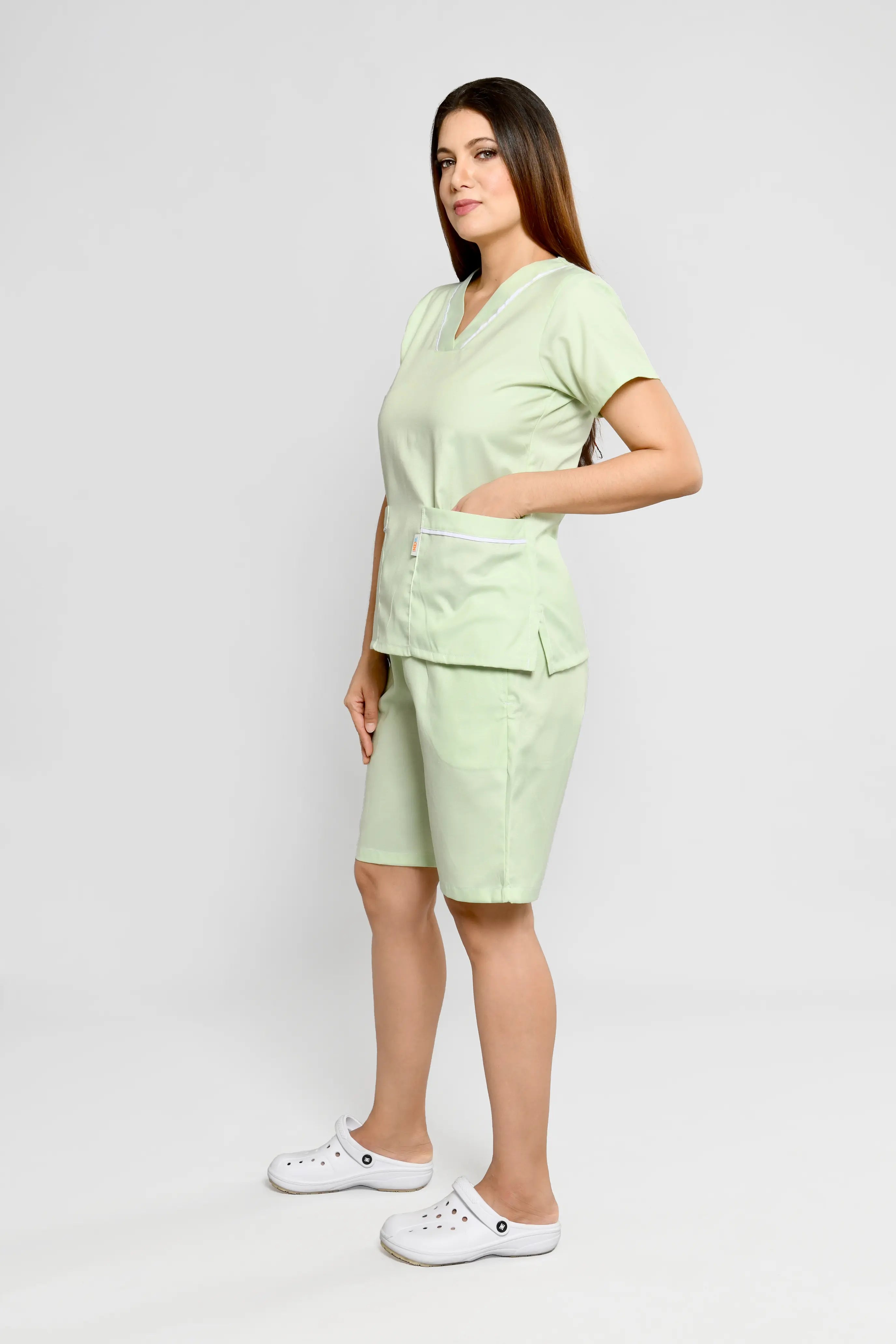 Uniforme Doméstico Oxford Verde Conjunto con Bermuda - Vista 5