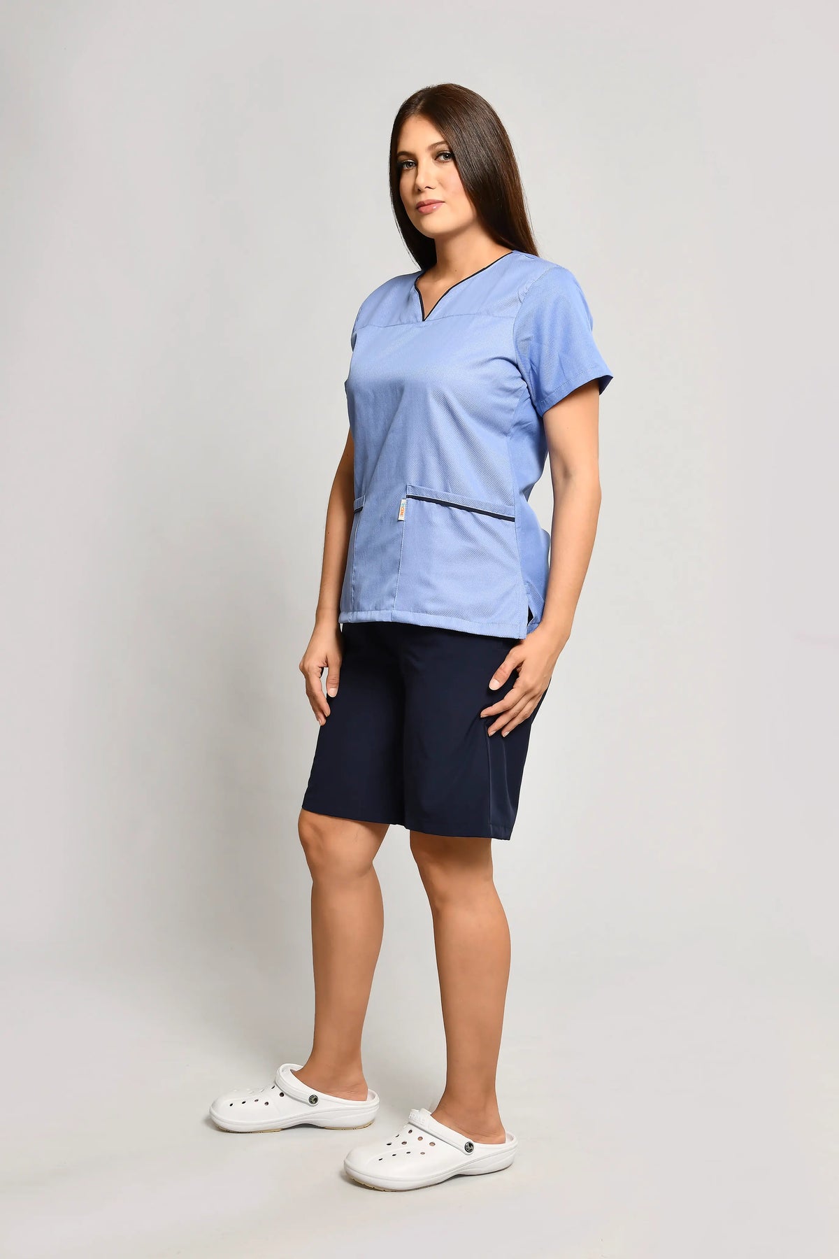 Uniforme Doméstico Popelina Azul Oscuro Conjunto con Bermuda - Vista 3