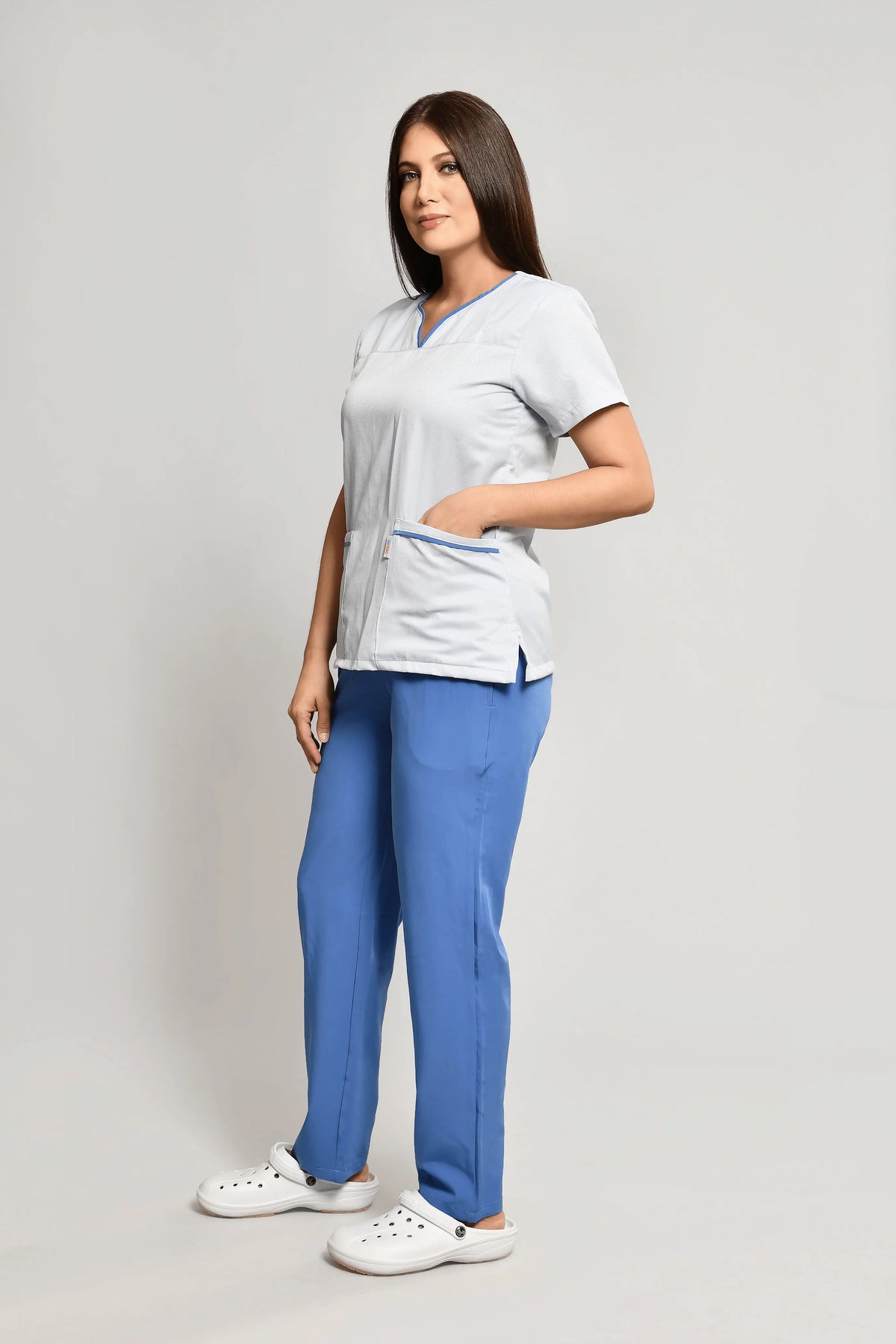 Uniforme Doméstico Popelina Celeste Conjunto con Pantalon - Vista 3
