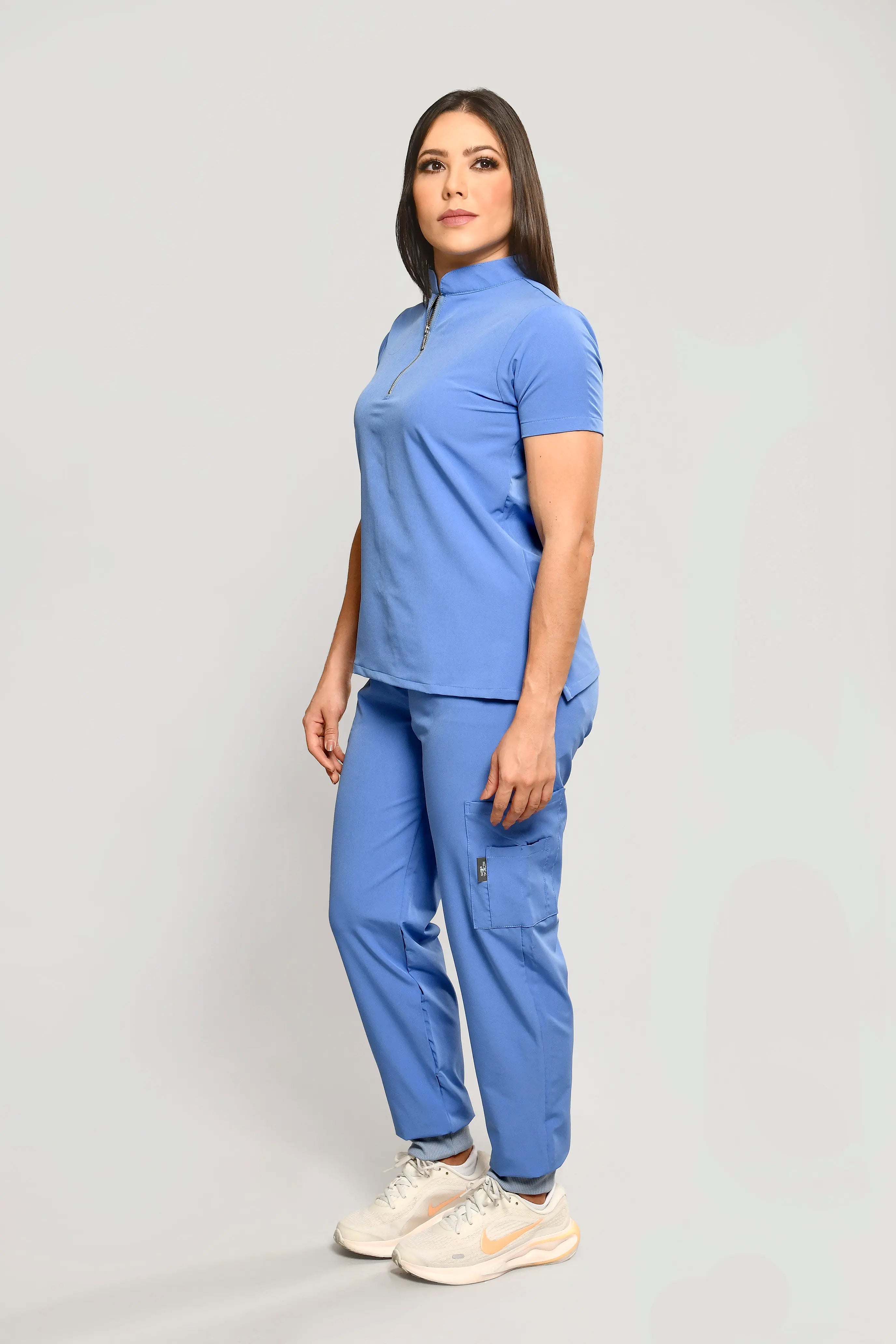 Conjunto Antifluido Stretch Dama Celeste. Ref. P1 - Vista 2