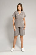 Uniforme Doméstico Popelina Gris Claro Conjunto con Bermuda - Vista 1