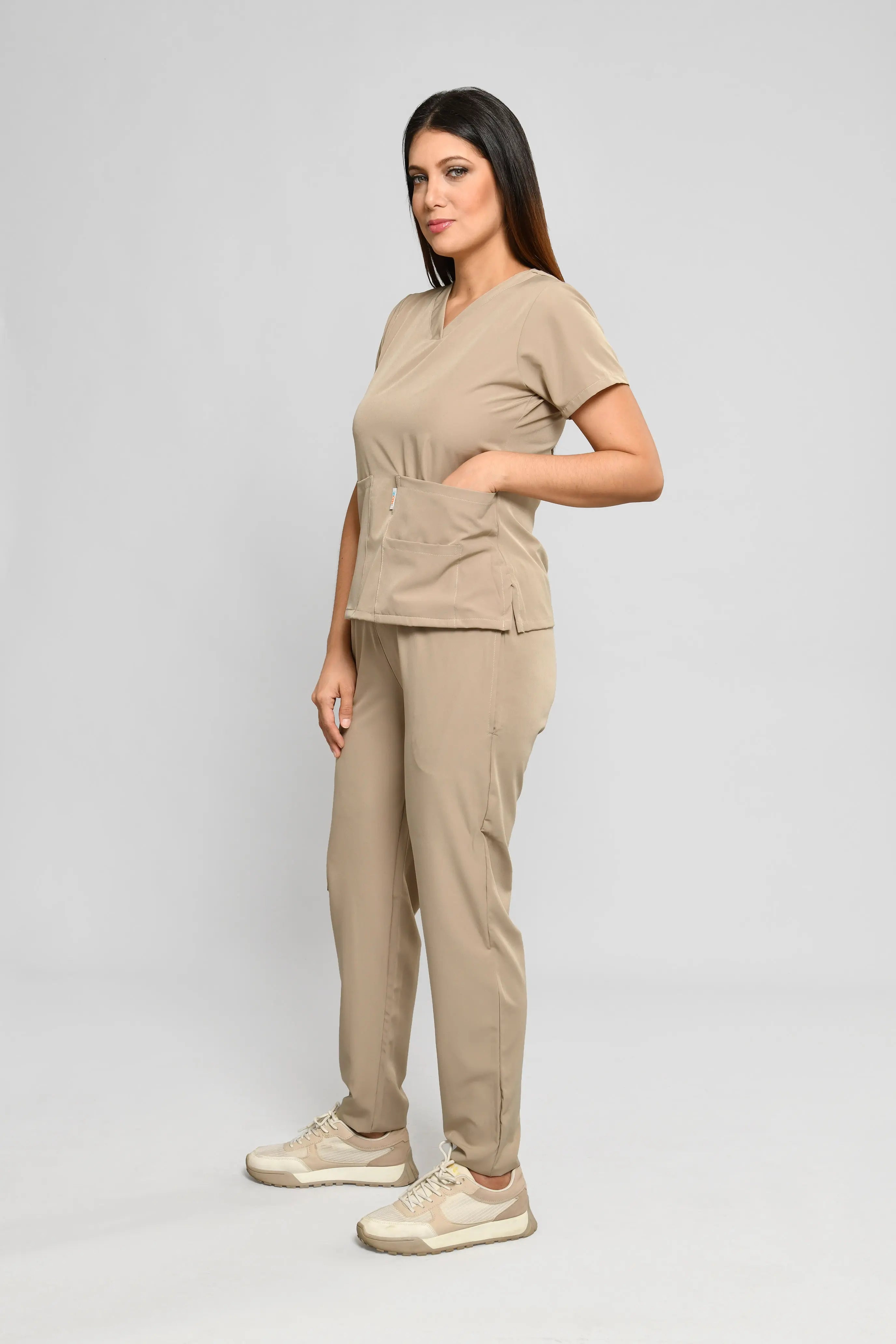 Conjunto antifluido Stretch Dama Beige. Ref E3 - Vista 6