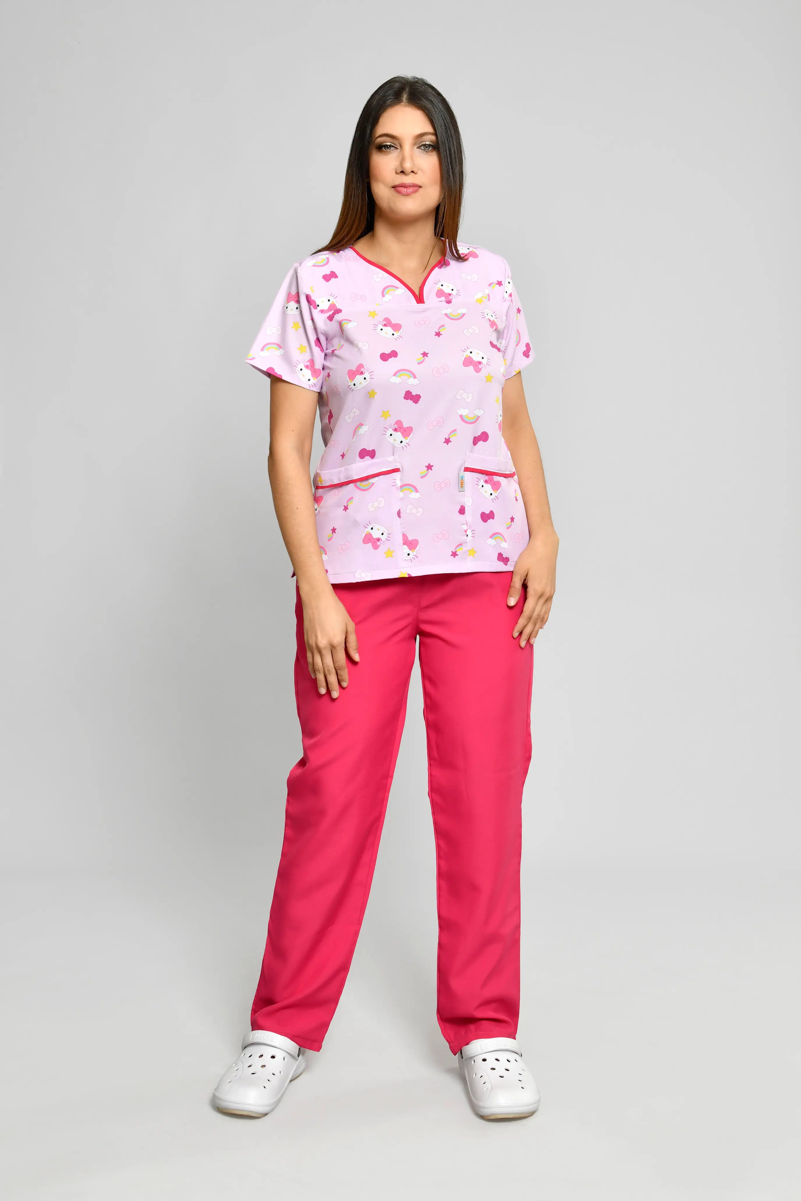 Conjunto Niñera Hello Kitty con Pantalon - Vista 1