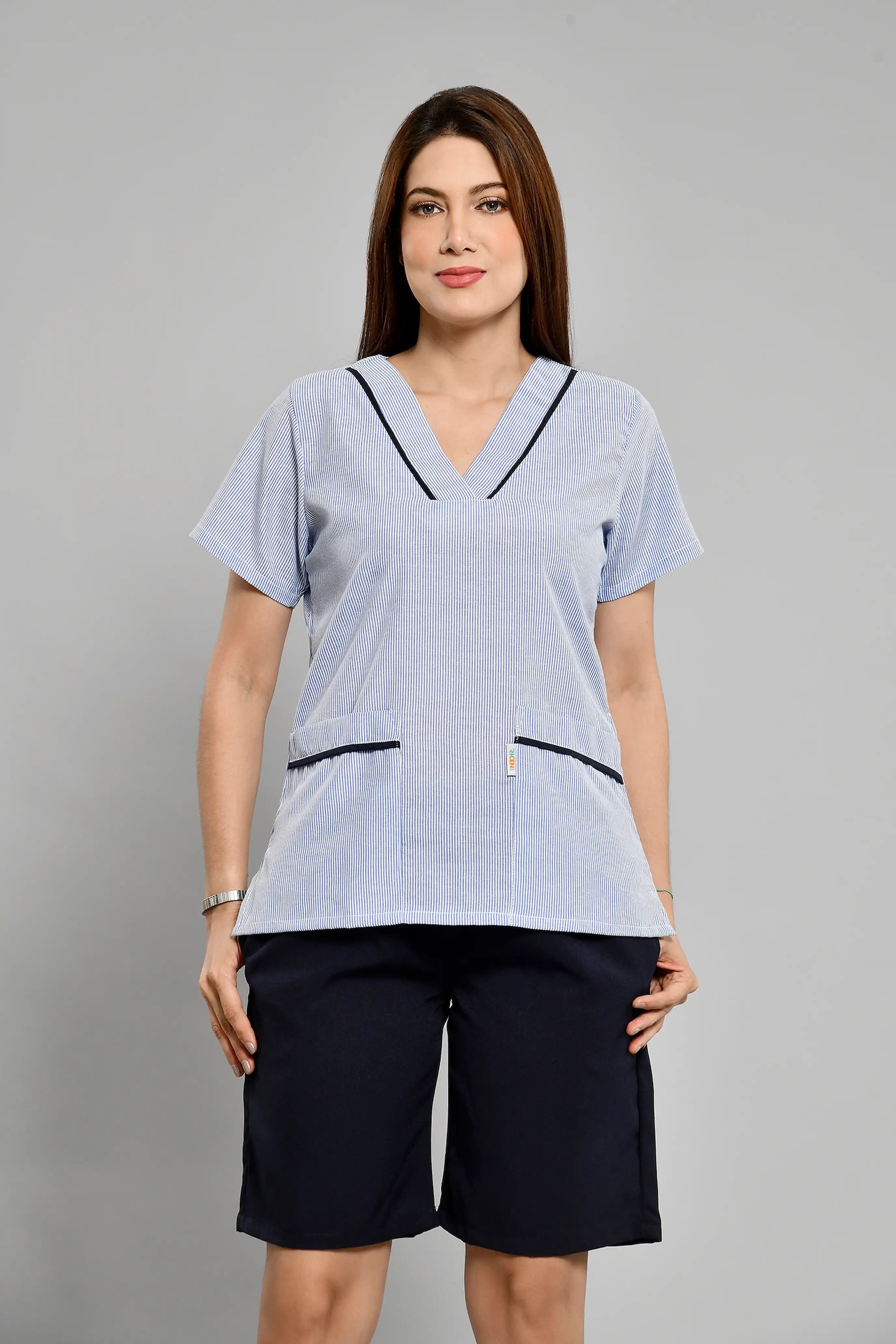 Uniforme Doméstico Oxford Rayas Celestes Conjunto con Bermuda - Vista 3