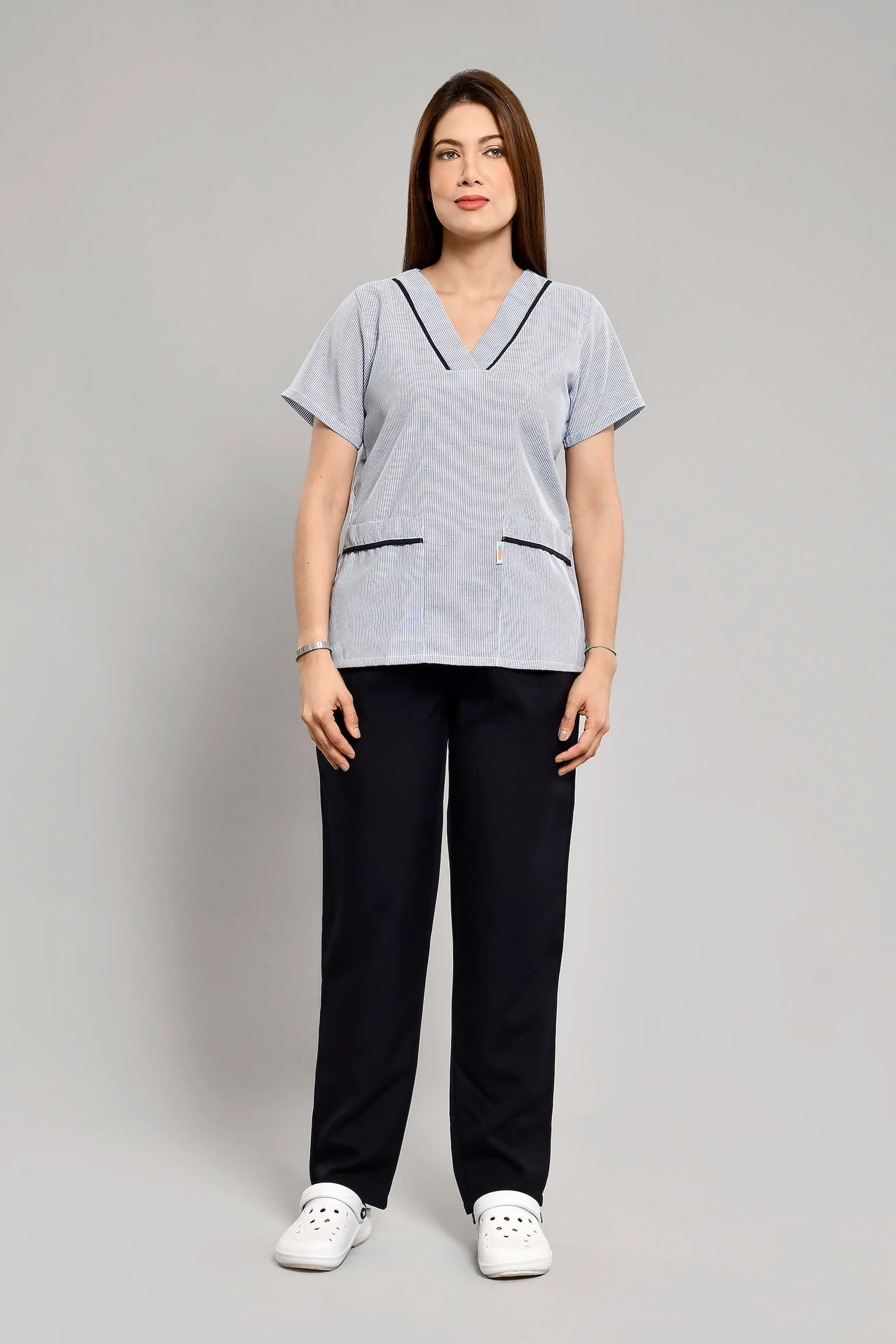 Uniforme Doméstico Oxford Rayas Celestes Conjunto con Pantalon - Vista 1
