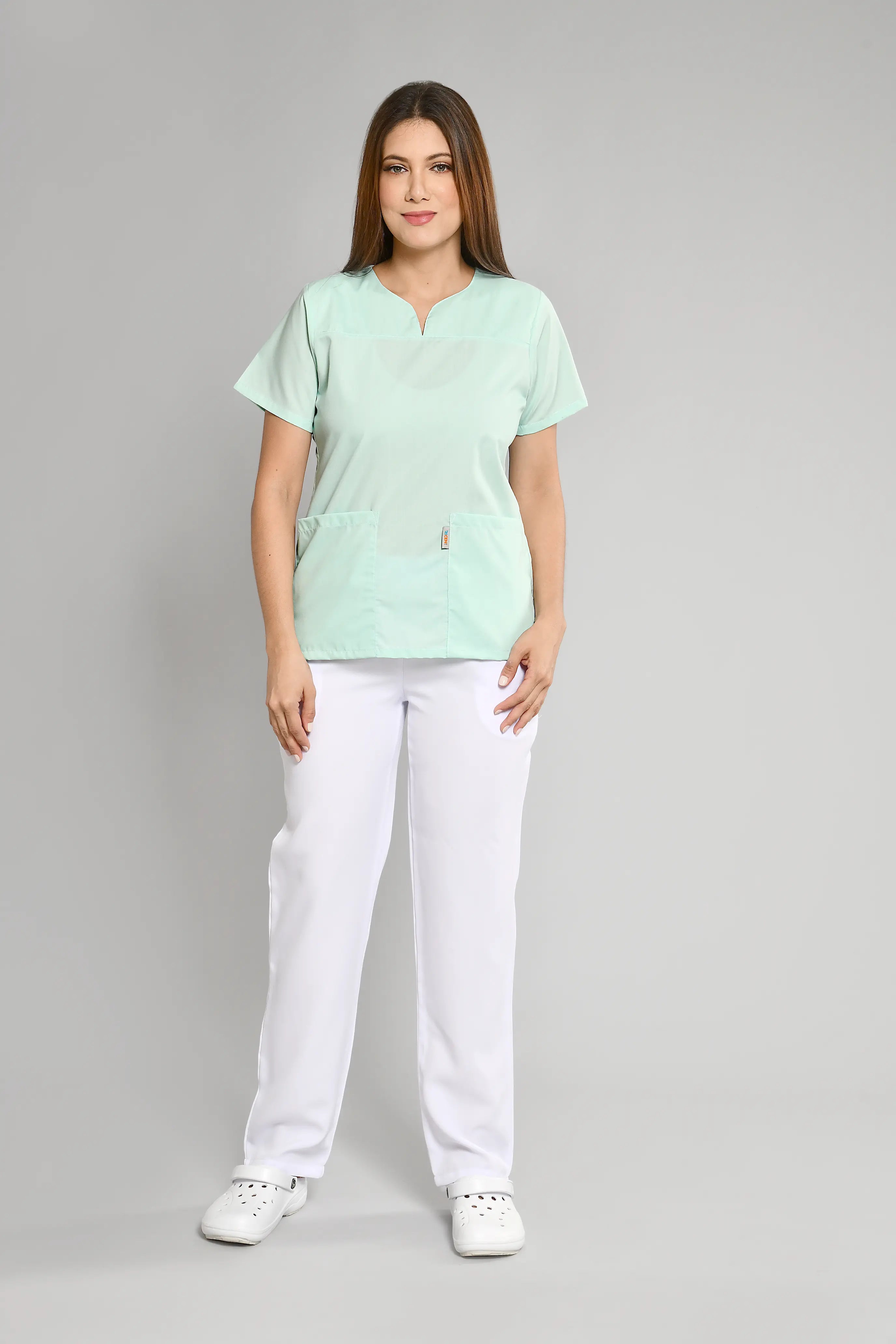 Uniforme Doméstico Popelina Verde Claro Conjunto con Pantalon - Vista 1