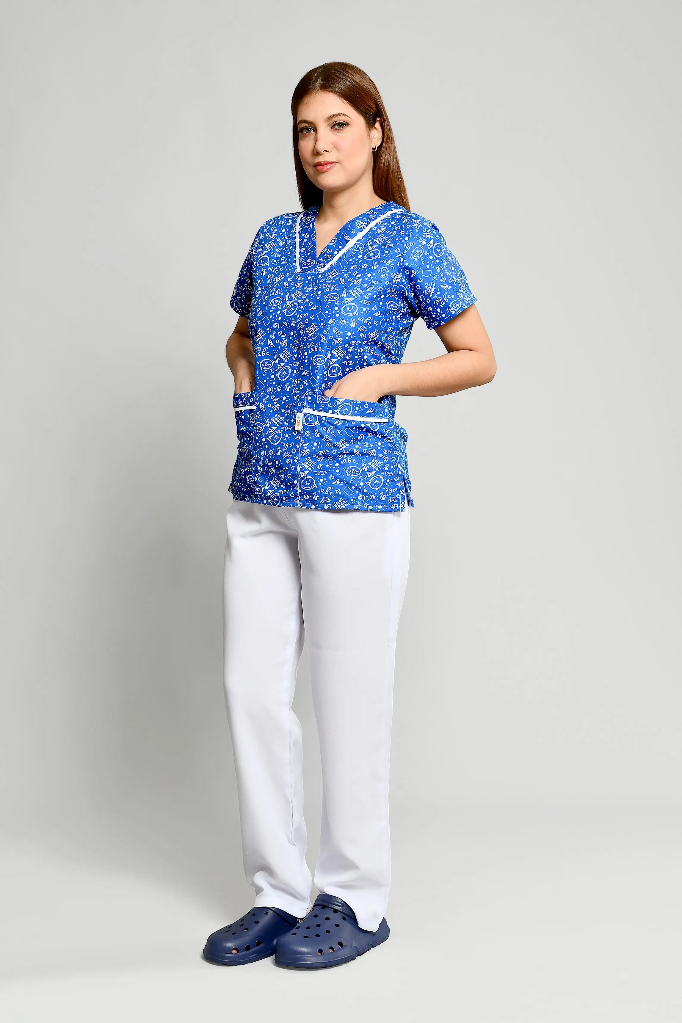 Conjunto Niñera Triqui con Pantalon - Vista 2