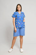 Uniforme de Niñera Stretch Estampado Diseny Conjunto con Bermuda - Vista 1